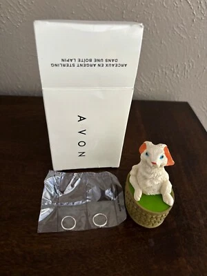 Серьги-кольца из чистого серебра Avon 2005 в упаковке с кроликом НОВЫЕ - Изображение 1 из 3