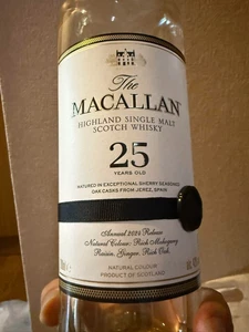 Macallan 25 Years Old Wiskey Empty Bottle Only No Box Rare from Japan Used - Picture 1 of 3
