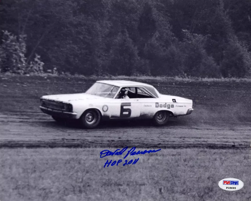 David Pearson SIGNED 8x10 PHOTO  + HOF 2011 NASCAR LEGEND PSA/DNA AUTOGRAPHED  - Image 1 of 1