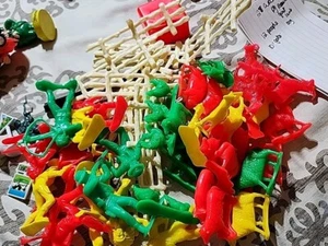 VTG Lot of MPC  Plastic  Cowboys Frontier Soldiers Indians and Weapons, Animals, - Picture 1 of 7