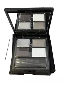 NEW SUQQU Blend Color Eyeshadow # 04 Matsukasa 6.5g RARE New - FREE SHIP - Picture 1 of 4