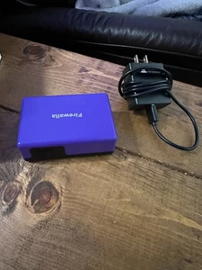 Firewalla Purple: Gigabit Cyber Security Firewall & Router with WiFi - Afbeelding 1 van 3