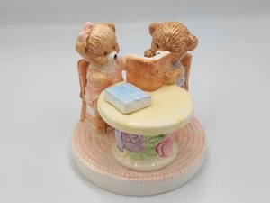 Figur Leonardo Teddybär Kinder lesen 11 cm groß Keramik Rosen Vintage - Bild 1 von 12