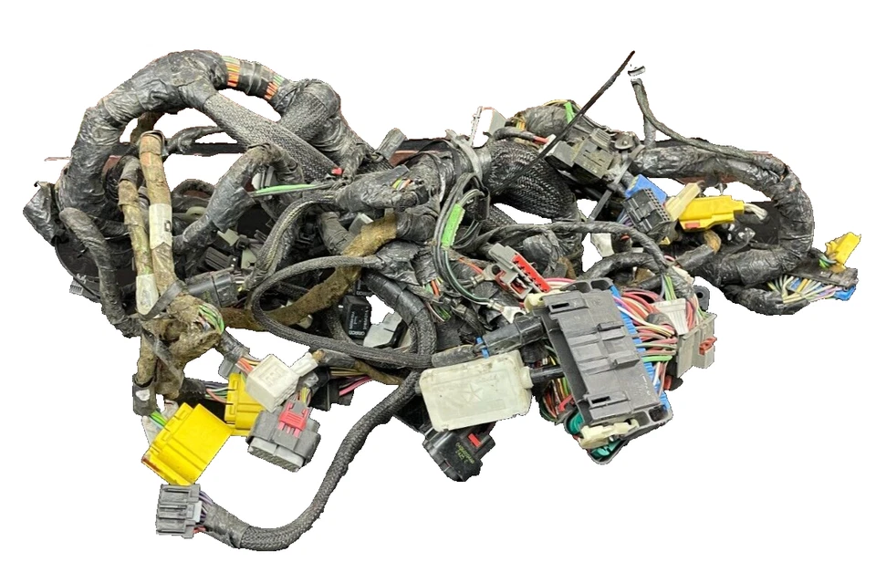 Dodge Viper SRT-10 2006 Mopar Chrysler panel de instrumentos cableado 5029909af usado Foto 1 de 4