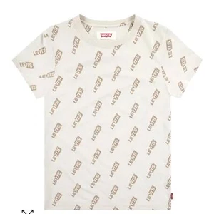 Camiseta Levi's Little Boys Split Boxtab Logo Camiseta - Imagen 1 de 7
