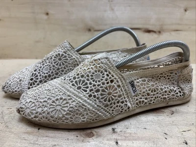 TOMS DAMEN BALLERINAS SOMMERSCHUHE HALBSCHUHE SLIPPER GR:38.5 UK:6 CREMWEIẞ - Bild 1 von 4