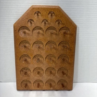 "Soporte de carrete de hilo de madera vintage de 25 clavijas soporte de pared colgante 8x11"" Utah 1975" Foto 1 de 4