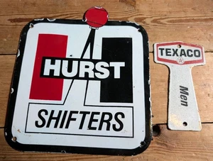 2 x EMAILLE WERBESCHILDER Texaco + Hurst Schalthebel - Metall Auto Garage Fahren - Bild 1 von 16