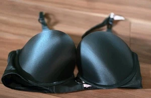 NUEVO CON ETIQUETAS Victorias Secret Bombshell añadir 2 tazas acolchado push up sujetador 34C verde botánico - Imagen 1 de 7