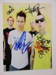 +44 - HAND SIGNED 8" X 10" INCH COLOUR PHOTOGRAPH /+44 / BLINK 182 - MINT! - Picture 1 of 1