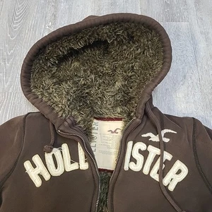Small vtg y2k HOLLISTER faux fur sherpa hood quilt lined zip hoodie sweatshirt - Picture 1 of 20