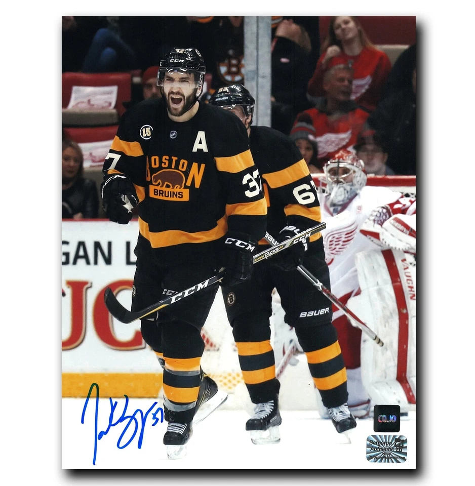 Foto autografiada de celebración de goles de Patrice Bergeron Boston Bruins 8x10 Foto 1 de 1