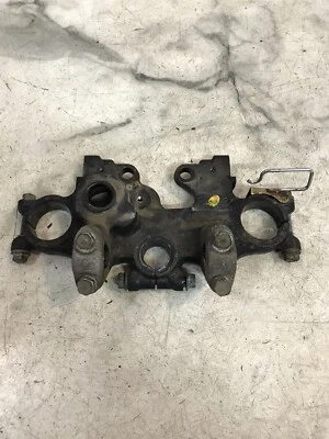 82 Kawasaki KZ 1100 KZ1100 D Spectre superior triple árbol horquilla barra abrazadera de montaje Foto 1 de 4