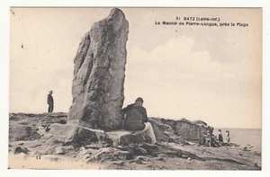 *** BATZ _ Le Menhir de Pierre-Longue, près la Plage *** Animée - SD - CPA 2372 - Picture 1 of 2