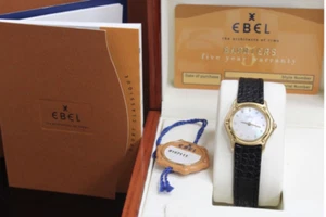 Ebel Classic Wave 8157111 18 Karat Gold Ladies MOP Diamond Dial Box and Papers - Picture 1 of 5