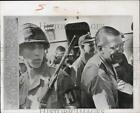 1965 Press Photo Robert Mcnamara Is Guarded At Da Nang Air Base In South Vietnam