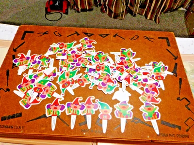 60 Pieces Christmas Elf Cupcake Cake Pics Decorations 2 Sided -3 styles - Image 1 of 4