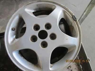 2001 2002 Dodge Stratus Aluminum Alloy Rim 16X6 5X4.5  - Image 1 of 4