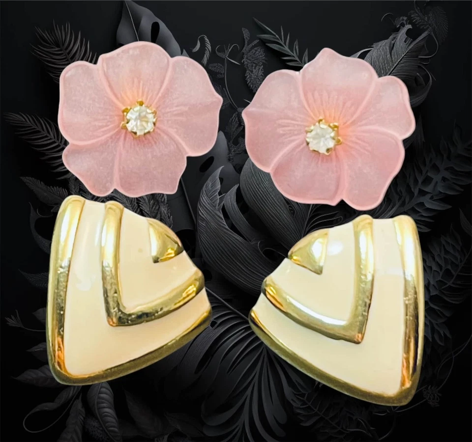Lote De Colección De 2 Pares Avon Pendientes Florales Convertibles Rosa Pensamiento Tachuelas Esmalte Blanco Foto 1 de 4