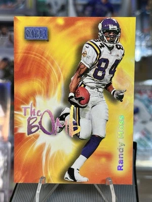 2000 Skybox Randy Moss "The Bomb" #4 Minnesota Vikings HOF - Image 1 of 4