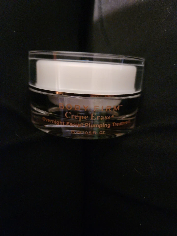 Crepe Erase Body Firm, Tratamiento Relleno Facial Durante la Noche 15 ml/0,5 fl. oz. Foto 1 de 1