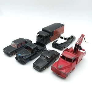 Lot de voitures anciennes pour pièces - Dinky Toys & CIJ - Renault 8 R8 Simca... - Imagen 1 de 7