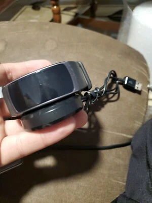 Samsung Gear Fit2 SM-R360 Smartwatch Exercise Activity Tracker As Is Untested  - Image 1 of 4