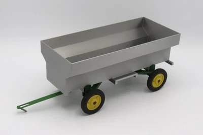Flare Box - For John Deere / Case Running Gear by Eska - Silver Box - Image 1 of 4