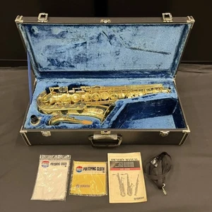 YAMAHA YAS-61 Alto Saxophone - Picture 1 of 10