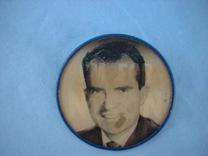 DE COLECCIÓN DOBLE IMAGEN POLÍTICA PIN BOTÓN TRASERO SOY PARA NIXON VARI-VUE - Imagen 1 de 3