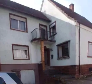 Einfamilienhaus - Bild 1 von 3