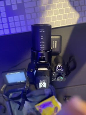 Canon PowerShot SX60 HS 16.1MP Digital Camera - Black - Image 1 of 4