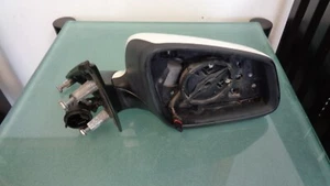 2011-12 BMW 5 SERIES PASSENGER SIDE MIRROR NO GLASS 51167283612 - Picture 1 of 8