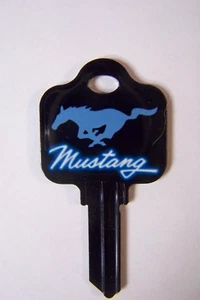 Ford Neon Mustang Schlage SC1 chiave di casa vuota. Raro - Foto 1 di 2