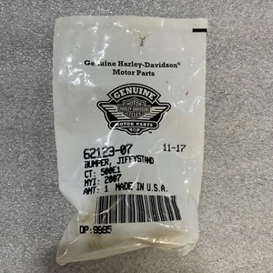 62123-07 OEM 07-17 Harley Davidson Softail Jiffy Stand Bumper  - Bild 1 von 2