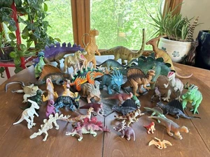 HUGE Dinosaur Lot of 37 Carnegie Collection Disney Jurassic Park Toy Figures - Picture 1 of 19