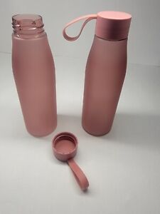 Room Essentials Drinkware 20oz pink Plastic Water Bottle w/ Built-In Strap 2pk