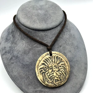 The Gorgons Head Roman Baths Bath England Pendant Necklace Boho Pottery Ceramic - Picture 1 of 3