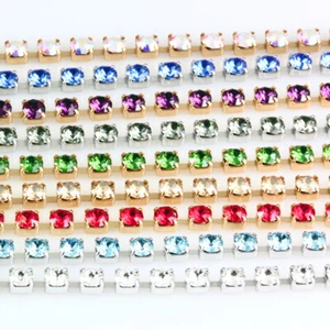 Superior PRIMERO 27004 Round Cupchains with 1088 Crystals - Picture 1 of 5