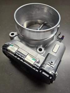 OEM Genuine 2015-2017 Ford F-150 F-250 Mustang 5.0L Throttle Body FR3E-9F991-AA - Picture 1 of 2