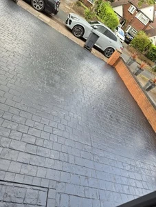 IMPRINTED CONCRETE DRIVEWAY SEALER 20LTR - CHARCOAL GREY - TOP COAT, RESTORER, - Picture 1 of 2