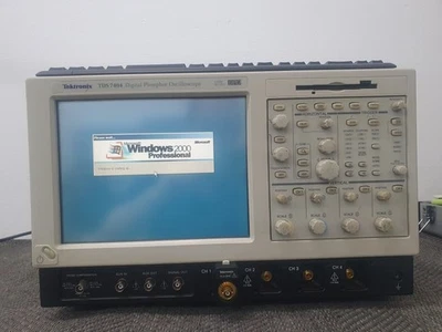 Tektronix TDS7404 Oscilloscope 4 GHz 20 GS/s, Opt 4M with P6139 & P6156 - Image 1 of 4