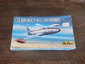 (CAJA ABIERTA) VER FOTOS* KIT MODELO REPÚBLICA F-84 G THUNDERJET (PL994) - Imagen 1 de 10