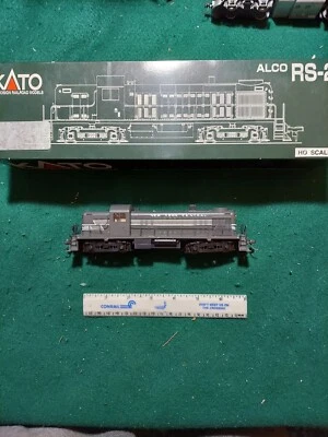 KATO #37-2403 NEW YORK CENTRAL RS-2 - Image 1 of 4