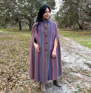 Vtg Avoca HandWeavers 100% Pure Wool Woven Poncho Attached Scarf Ireland Small - Picture 1 of 9
