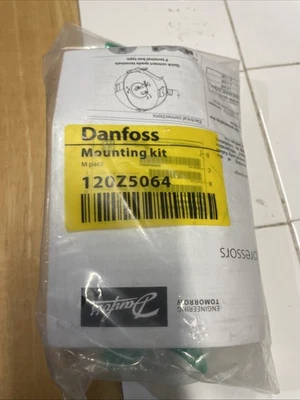Danfoss Compressor Mounting Kit 120Z5064 - Image 1 of 2