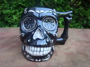 Day of the Dead Skull 16 Fl. oz. Keramiktasse - Bild 1 von 7