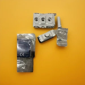 Newlec NL8808W Netzschalter Dimmer DALI 1-10V weiß C/W Adapter Kit - Bild 1 von 14