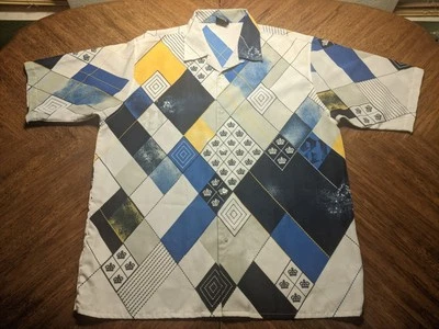 Southpole Men's All Over Print Camp Collared Shirt Short Sleeve Size XXL - Image 1 of 4