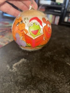 Kermit the frog @ miss Piggy Christmas 1980 Christmas ornament - Picture 1 of 4